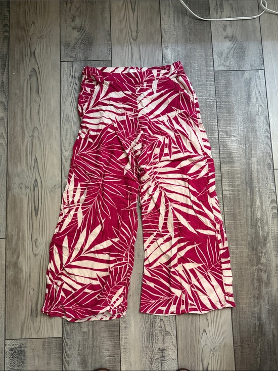 Roxy Pants - Roxy Wide Leg Palm Print Pants in Pink and Cream
